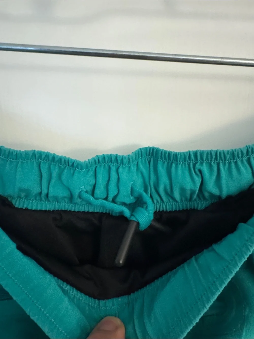 lululemon athletica green Surge Running Athletic Shorts size Small